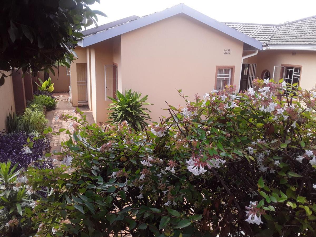 Vuya Nathi Bed And Breakfast Manzini Eksteriør billede